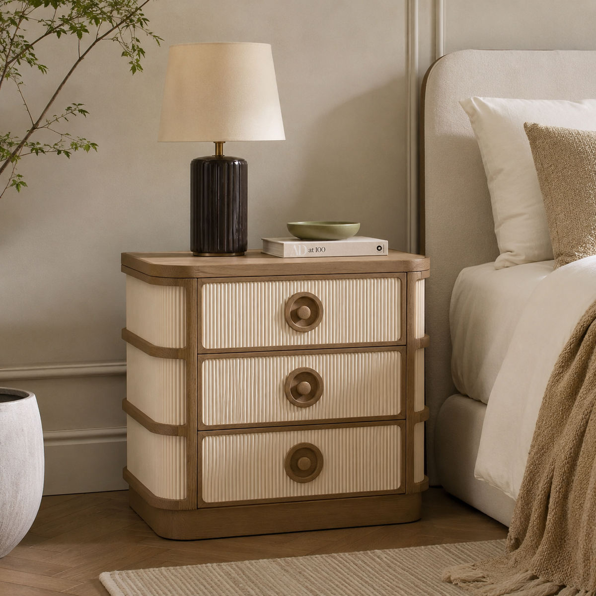 Elara Fluted Chest